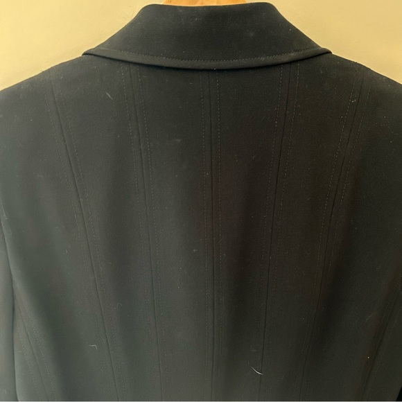 Black Suit Set with jacket and pants.   Great work or casual style!! - Picture 13 of 16